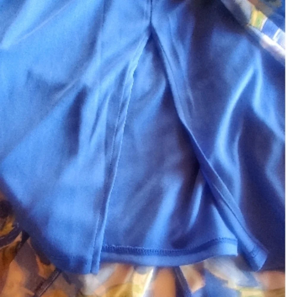 Taylor Periwinkle Watercolor Maxi V-Neck Button Front L/S Dress Size 8 NWT - Picture 5 of 11